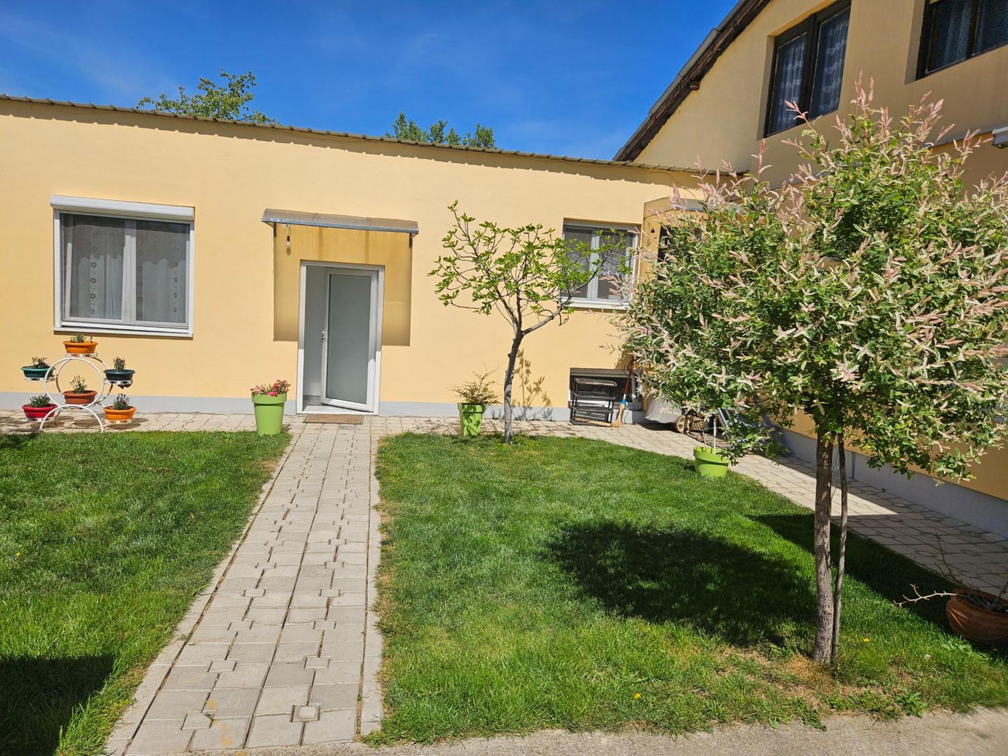 Apartments Kuca Aleksic Ni Exterior foto