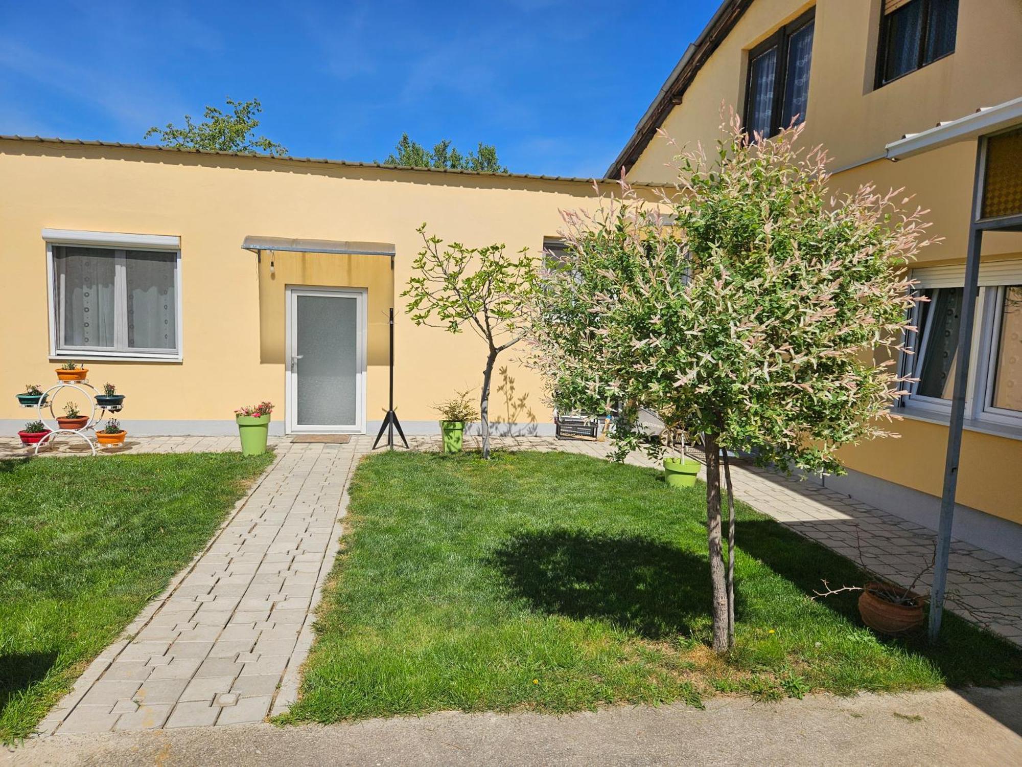 Apartments Kuca Aleksic Ni Exterior foto