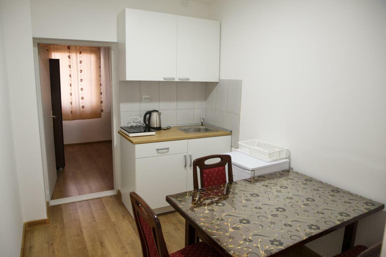 Apartments Kuca Aleksic Ni Exterior foto